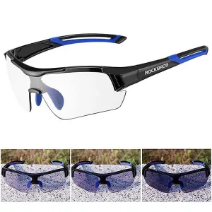 Photochromic Cycling Glasses